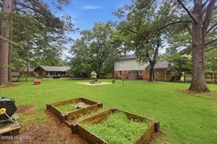 208 Greenbriar Dr, Jacksonville, NC 28546 - Photo 33