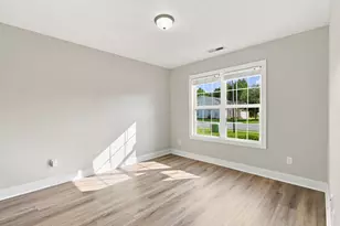419 Patriots Point Ln, Swansboro, NC 28584 - Photo 23