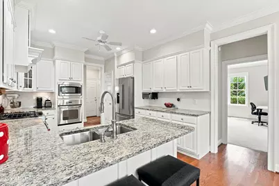 190 Wiregrass Lane, Southern Pines, NC 28387 - Photo 17