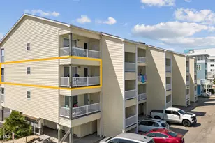 1004 Carolina Beach Ave S, Carolina Beach, NC 28428 - Photo 3