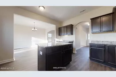 1119 Lunenburg Place, Jacksonville, NC 28540 - Photo 11