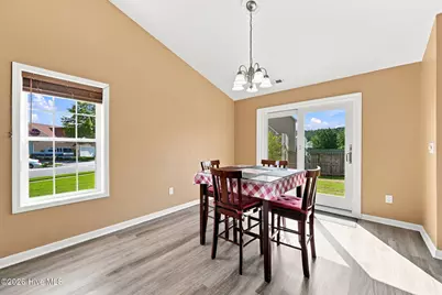 330 Providence Drive, Jacksonville, NC 28546 - Photo 37
