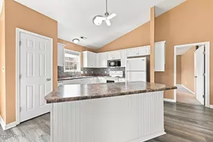 330 Providence Dr, Jacksonville, NC 28546 - Photo 43