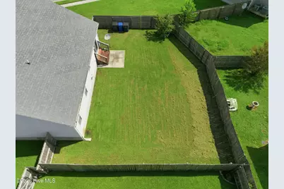 330 Providence Drive, Jacksonville, NC 28546 - Photo 11