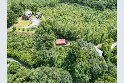 643 Zekes Trail, Marble, NC 28905 - Photo 5