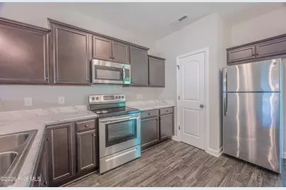 206 Alexa Place, Jacksonville, NC 28546 - Photo 9