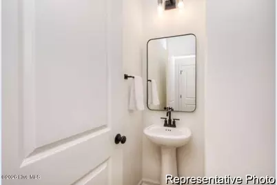 317 Meares Street #105, Wilmington, NC 28401 - Photo 15