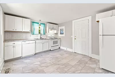 411 Latham Street, Greenville, NC 27834 - Photo 39