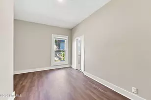 411 Latham St, Greenville, NC 27834 - Photo 25