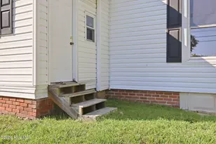 411 Latham St, Greenville, NC 27834 - Photo 47