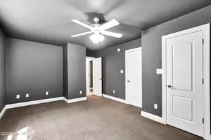 893 Horse Branch Rd, Burgaw, NC 28425 - Photo 37