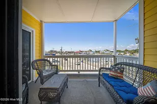 302 Canal Dr, Carolina Beach, NC 28428 - Photo 27
