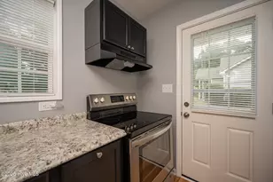 108 Whitehurst St, Elizabeth City, NC 27909 - Photo 11