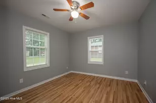 108 Whitehurst St, Elizabeth City, NC 27909 - Photo 15