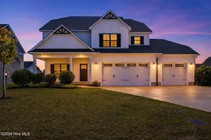 325 Whitestone Dr, Fayetteville, NC 28312 - Photo 1