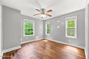 32 E Bayshore Blvd, Jacksonville, NC 28540 - Photo 15