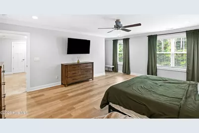 807 E Fremont Street, Burgaw, NC 28425 - Photo 23