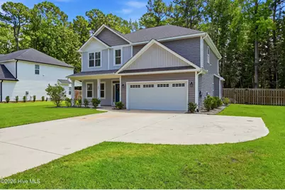 807 E Fremont Street, Burgaw, NC 28425 - Photo 5