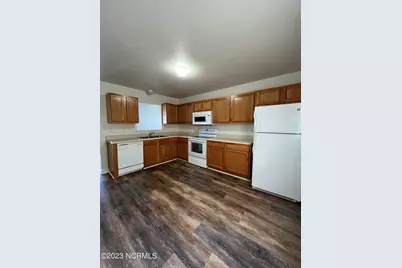 106 Streamwood Drive, Jacksonville, NC 28546 - Photo 7