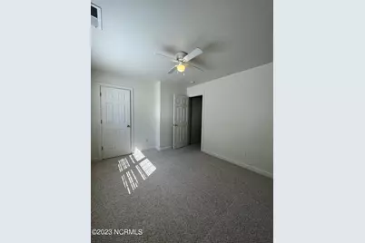 106 Streamwood Drive, Jacksonville, NC 28546 - Photo 15