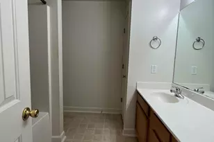 106 Streamwood Dr, Jacksonville, NC 28546 - Photo 17