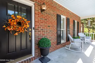 2417 Oakview Drive, New Bern, NC 28562 - Photo 7