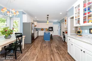 2417 Oakview Dr, New Bern, NC 28562 - Photo 13