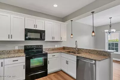 106 Lightwater Court, Aberdeen, NC 28315 - Photo 13