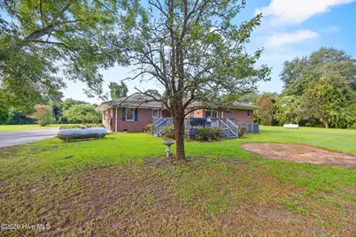 111 Maple Street, Teachey, NC 28464 - Photo 39