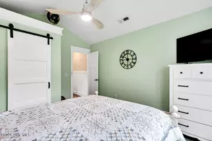 1139 E Leonard St, Southport, NC 28461 - Photo 19