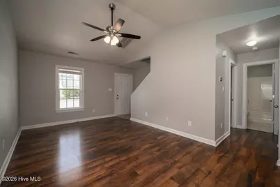 700 Streamwood Drive, Jacksonville, NC 28546 - Photo 7