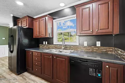 107 E Old Fort Road, Pikeville, NC 27863 - Photo 13