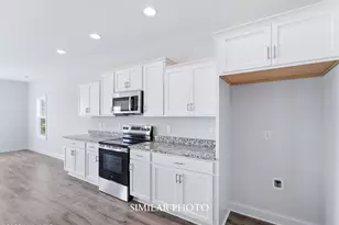 213 Little Bird Ln, Jacksonville, NC 28546 - Photo 11