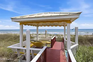 3903 Ocean Dr, Emerald Isle, NC 28594 - Photo 29