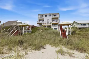 3903 Ocean Dr, Emerald Isle, NC 28594 - Photo 31