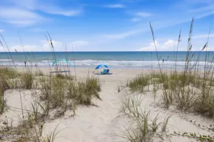 3903 Ocean Dr, Emerald Isle, NC 28594 - Photo 31