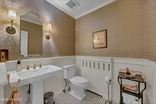 318 Colonial Dr, Wilmington, NC 28403 - Photo 19