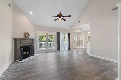 4139 Devonshire Lane SE, Southport, NC 28461 - Photo 9