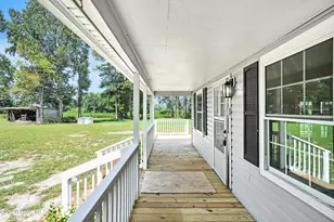 3275 Horse Branch Rd, Burgaw, NC 28425 - Photo 31