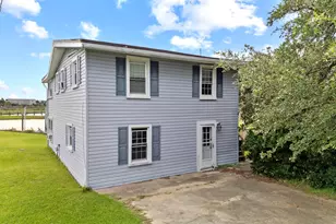 115 Cedar Ln, Cedar Point, NC 28584 - Photo 3