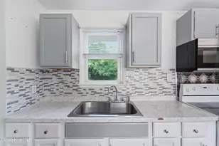 613 Elm St, Jacksonville, NC 28540 - Photo 11