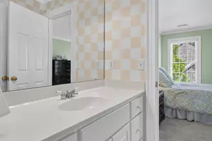 932 Chesapeake Pl, Greenville, NC 27858 - Photo 65