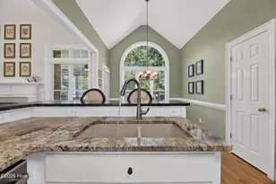 932 Chesapeake Pl, Greenville, NC 27858 - Photo 33
