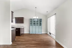 716 Radiant Dr, Jacksonville, NC 28546 - Photo 5