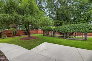 1703 Bloomsbury Rd, Greenville, NC 27858 - Photo 23