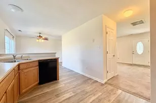 1120 Ben Williams Rd, Richlands, NC 28574 - Photo 9
