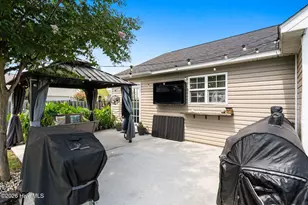 523 Montego Ct, Wilmington, NC 28411 - Photo 23