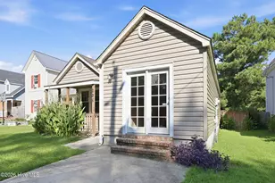 204 Hemlock Dr, Jacksonville, NC 28546 - Photo 5