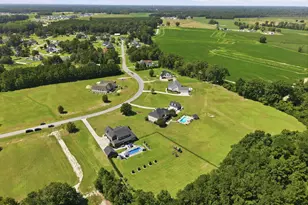 1425 Fox Hollow Dr, Ayden, NC 28513 - Photo 9