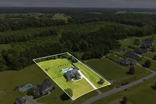 1425 Fox Hollow Dr, Ayden, NC 28513 - Photo 3